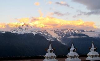 湖南出發(fā)15日西藏珠峰自駕：滇藏線-梅里雪山-G318景觀大道-青藏線15日自駕游自駕游
