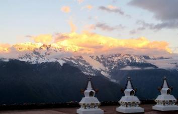 湖南出发15日西藏珠峰自驾：滇藏线-梅里雪山-G318景观大道-青藏线15日自驾游-游推荐