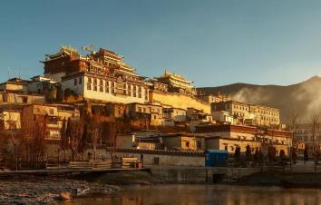 重庆出发寻梦香巴拉：泸沽湖-丽江-香格里拉-稻城亚丁-新都桥-康定川滇穿越9日自驾游-游推荐