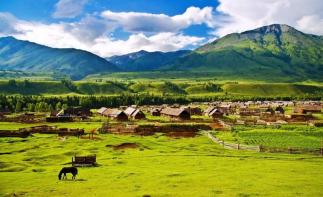 乌鲁木齐集合新疆12日自驾游:喀纳斯-禾木村-赛里木湖-那拉提12日环线自驾游自驾游