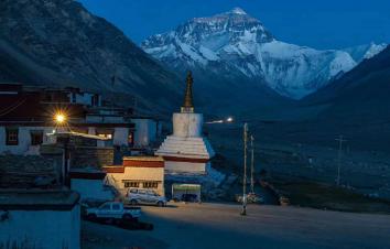 成都出发西藏15日自驾游：川藏南线-珠峰公园-布达拉宫-羊卓雍措-可可西里15日自驾游-游推荐