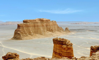 乌鲁木齐集合新疆12日落地自驾游：喀纳斯-禾木村-赛里木湖--巴音布鲁克草原-塔克拉玛干沙漠12日自自驾游