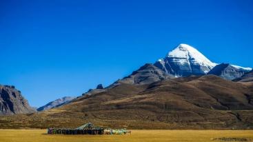 湖北出发阿里大北环线14日落地自驾：羊湖-日喀则-珠峰保护区-冈仁波齐-玛旁雍错-鬼湖拉昂措-扎日南-推荐