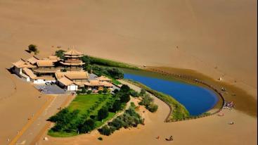 重庆出发甘肃青海13日自驾游：翡翠湖-嘉峪关-敦煌-张掖13日大环线西北自驾游-推荐