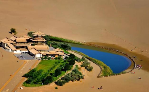 重庆出发甘肃青海13日自驾游：翡翠湖-嘉峪关-敦煌-张掖13日大环线西北自驾游