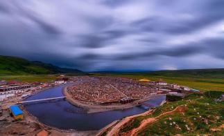 成都發(fā)往山南16日自駕:普陀神山-色達(dá)-納木錯(cuò)16日川進(jìn)青出自駕游自駕游