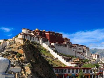 成都集合西藏/新疆25日自驾游：布达拉宫-然乌湖-尼洋河-巴音布鲁克25日挑战巅峰自驾游