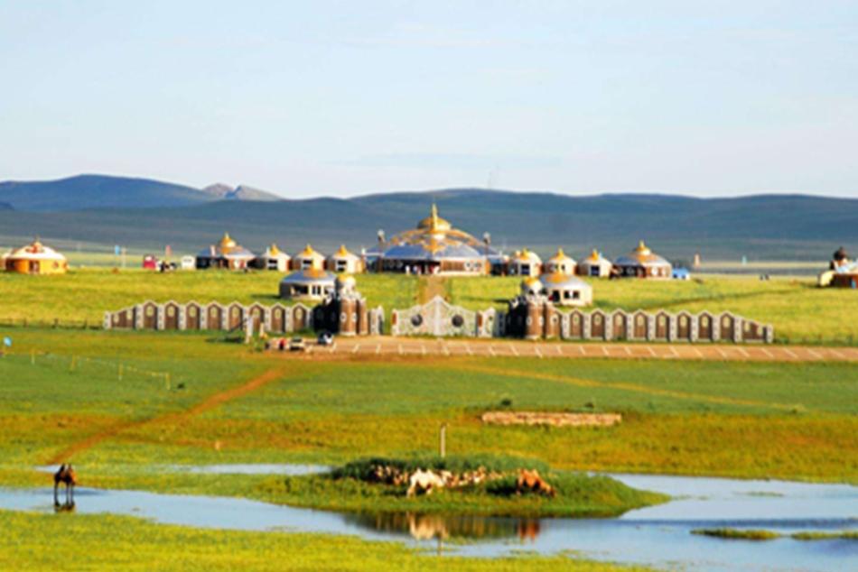 北京出发锡林郭勒4日自驾游：金莲川赏花节-千里草原风景大道-体验游牧文化4日草原自驾游自驾游