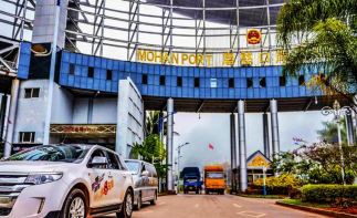 磨憨口岸出发老挝7日自驾游：琅勃拉邦-万荣半自由行7日自驾之旅自驾游