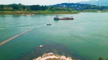 成都出发四川省内4日自驾游：八台山-悬空玻璃栈道-阆中古城-嘉陵江-天宫院自驾游-推荐