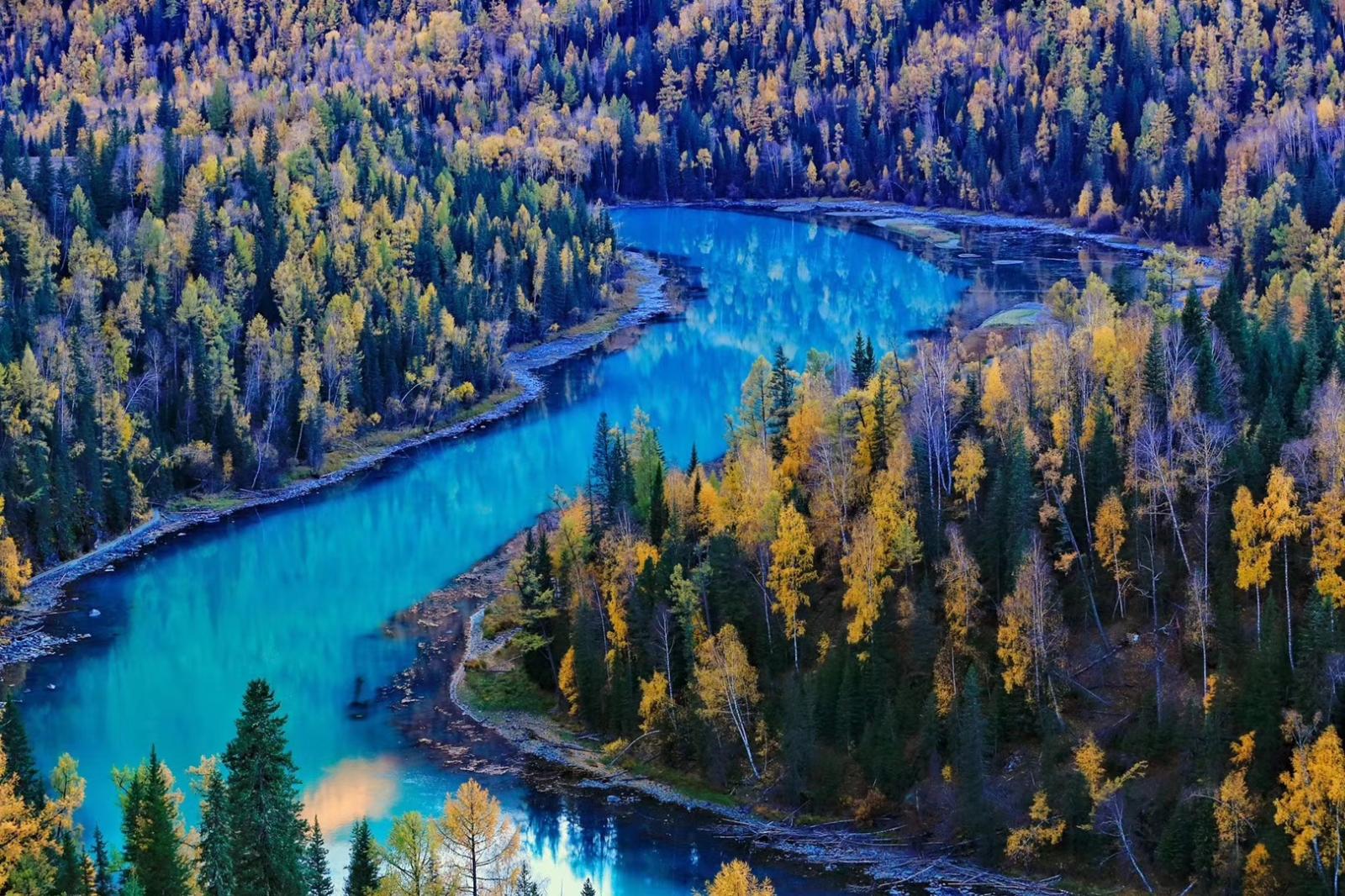 全国出发北疆9日落地自驾：天山天池-可可托海-喀纳斯-禾木村-五彩滩9日落地自驾游自驾游