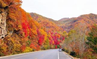 北京出發(fā)東北5日自駕游：紅海灘、老邊溝、云霞洞、赫圖阿拉城5日自駕自駕游