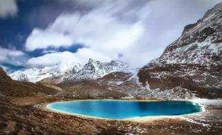 成都周边自驾游：稻城亚丁-香格里拉-新都桥-康定6日自驾游自驾游