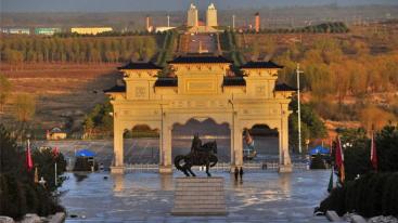 北京出发内蒙4日自驾游：哈素海-响沙湾-成吉思汗旅游区4日自驾游-推荐