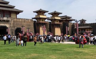 武汉出发浙江横店5日自驾游：探班东方好莱坞横店影视城深度休闲娱乐5日自驾游自驾游