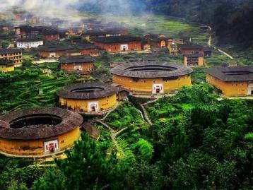 山东出发福建9日自驾游：鼓浪屿-武夷山-土楼群-茶园樱花-九曲溪竹筏美景美食9日自驾游