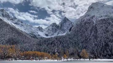 重庆出发周边3日赏雪自驾游：毕棚沟-磐羊湖-龙王海-甘堡藏寨3日川西自驾游-推荐
