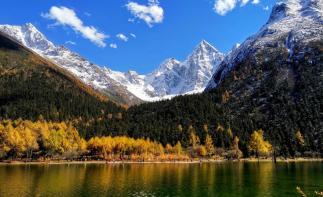 貴州出發(fā)川西4日自駕游：都江堰-古爾溝溫泉-畢棚溝-成都4日賞秋川西自駕游自駕游