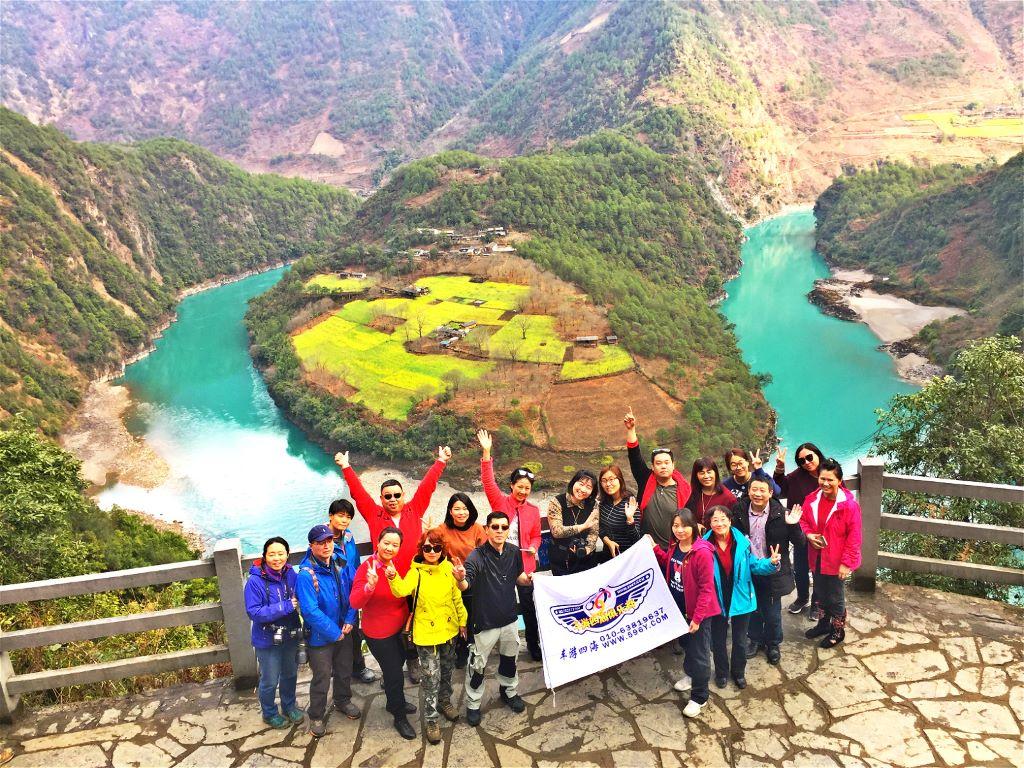昆明集合云南8日租车自驾游：秘境独龙江-独龙江纹面女-怒江大峡谷-腾冲银杏-丙中洛休闲8日游自驾游
