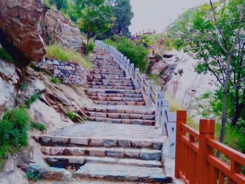 北京出发河南6日自驾游：重度沟-龙潭大峡谷-大寨-大汖温泉6日自驾游