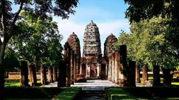 成都出发老挝泰国13日自驾：琅勃拉邦-万荣-素可泰-清迈-金三角13日自驾游-推荐