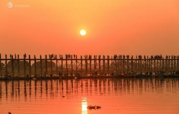 磨憨集合缅甸19日自驾：茵莱湖-曼德勒-蒲甘-仰光-素可泰-琅勃拉邦19日自驾游-游推荐