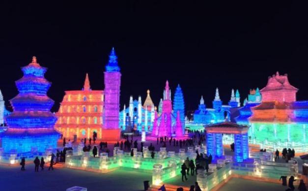 北京出发哈尔滨6日自驾游：净月潭-冰雪大世界-圣索菲亚大教堂6日自驾游