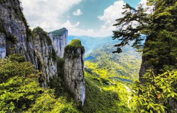 江苏出发武隆恩施7日自驾游：武隆天坑地缝-恩施大峡谷-三峡大坝-大足石刻7日自驾游-游推荐