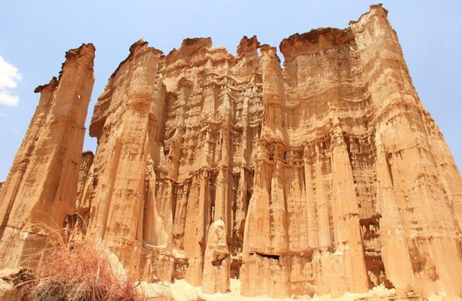 成都出发到西昌四日自驾：西昌-元谋土林-米易溶洞4日自驾自驾游