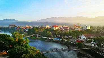 重庆出发老挝7日自驾游：磨憨口岸集合-磨丁-琅勃拉邦-万荣7日老挝自驾游-推荐