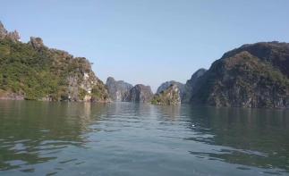 廣西憑祥集合東南亞越南-老撾-泰國14日自駕游：下龍灣-平寧河內-萬象瑯勃拉邦-素可泰清邁跨境自駕游自駕游