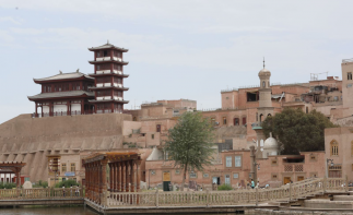 全国出发新疆12日自驾：喀什-博斯腾湖-塔里木胡杨林-帕米尔高原-温宿大峡谷12日落地自驾自驾游