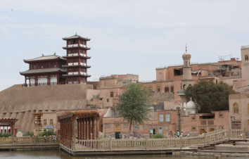 全国出发新疆12日自驾：喀什-博斯腾湖-塔里木胡杨林-帕米尔高原-温宿大峡谷12日落地自驾-游推荐