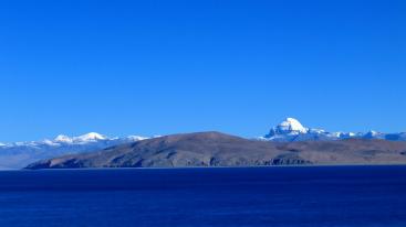 拉萨集合挑战新藏线13日自驾：珠峰保护区-扎达土林-玛旁雍错-冈仁波齐-塔莎古道-香妃墓-喀什老城1-推荐