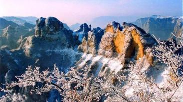 河南集合自驾5日自驾南太行：中国死海-打铁花-大槐树-平遥古城-地坑院-八路军太行纪念馆-挂壁公路5-推荐