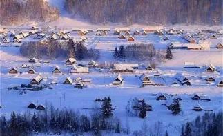 烏魯木齊集合新疆7日自駕游：禾木-喀納斯-白哈巴-烏倫古湖冬捕-魔鬼城7日落地自駕游自駕游