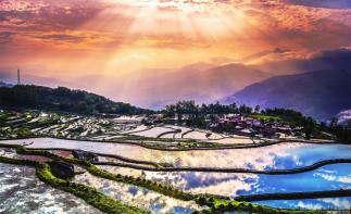 湖北出发云南7日自驾游：元阳梯田-古城建水-西双版纳7日体验异族风情之旅自驾游