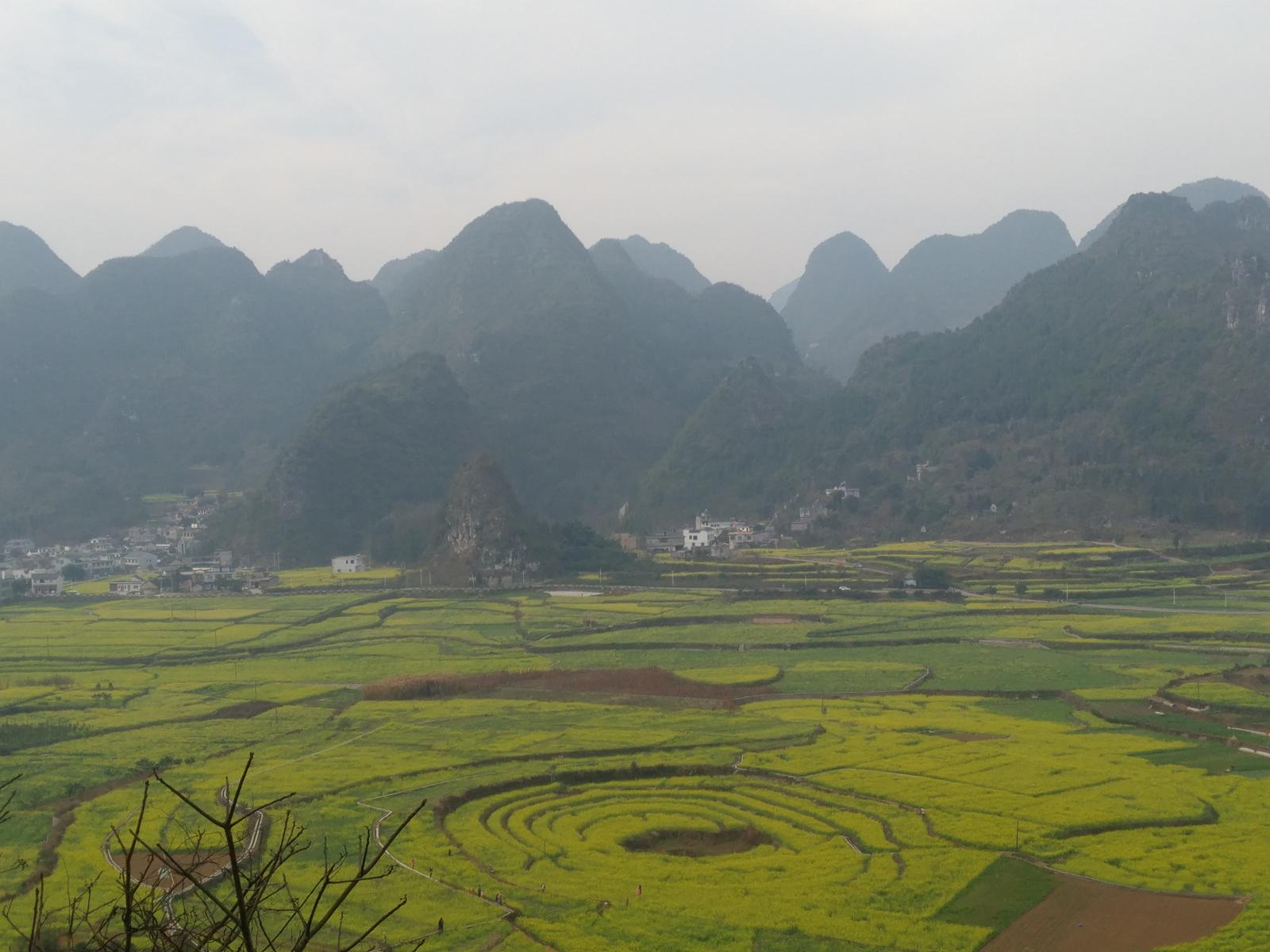 成都出发贵州5日自驾：晴隆24拐-兴义万峰林-龙宫5日贵州自驾游自驾游