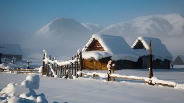 阿勒泰起止北疆日落地自驾：阿尔泰将军山-喀纳斯-禾木村-福海5日冬日北疆自驾游-推荐