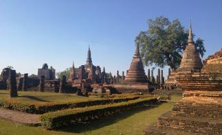 磨憨集合老撾泰國12日自駕游：小城故事清邁-金三角-素可泰-萬象-萬榮-瑯勃拉邦環(huán)線自駕游自駕游