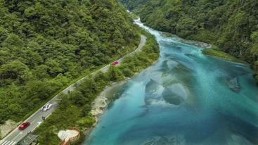 成都周边2日周末自驾游：二郎山喇叭河-鹿池-杜鹃花-动植物乐园2日自驾游-推荐