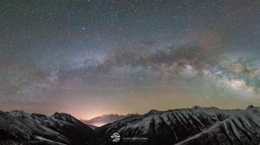 成都出发仰望贡嘎3日自驾：木雅圣地-巴旺海-草科温泉贡嘎小环线3日自驾-推荐