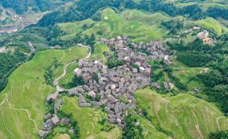 廣東周邊4日休閑自駕游：銀子巖-西街-程陽(yáng)風(fēng)雨橋-三江鼓樓4天桂林陽(yáng)朔自駕游自駕游