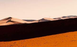 山東出發(fā)自駕晉陜蒙6日游：鄂爾多斯-中國波浪谷-萬年冰洞-音樂公路6日游自駕游