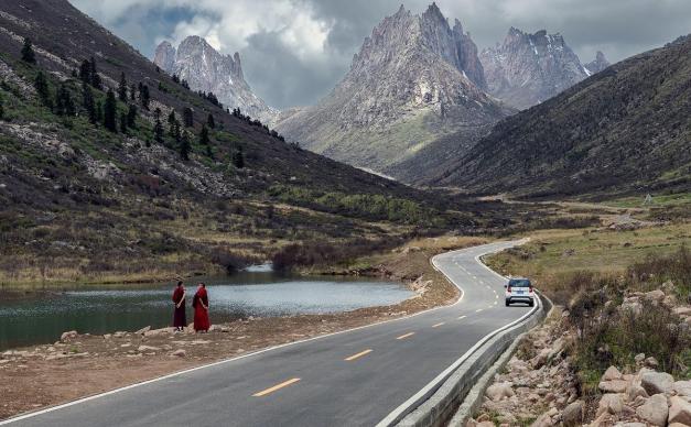 成都集合甘南秘境8日落地自驾：莲宝叶则-阿万仓湿地-郎木寺-扎尕那-拉卜楞寺8日落地含车自驾