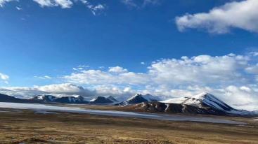 北京出发西藏25日自驾游：墨脱-珠峰-拉萨-翡翠湖-纳木措25日川进青出自驾游-推荐