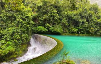 成都出发贵州6日自驾游：荔波大小七孔-西江千户苗寨-镇远古城6日自驾游-游推荐