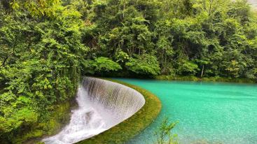 成都出发贵州6日自驾游：荔波大小七孔-西江千户苗寨-镇远古城6日自驾游-推荐