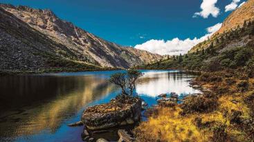 成都出发川西4日自驾游：九龙伍须海-神秘猎塔湖-摄影天堂新都桥-日鲁库大草原4日自驾-推荐