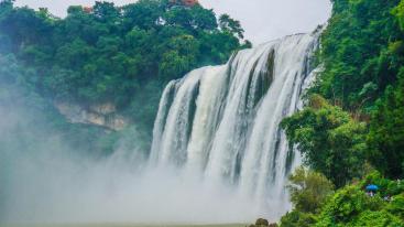 成都出发广西7日自驾：中越大瀑布-兴义万峰林-巴马长寿村7日自驾-推荐